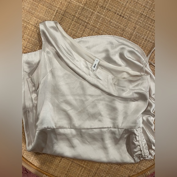 Glam One Shoulder Mini Dress w Cinched/Ruched Side, Champagne Cream Color - Picture 5 of 6